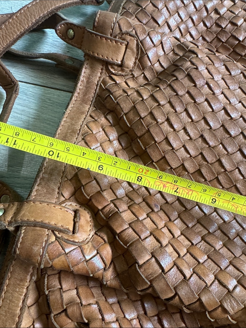 Woven Leather crossbody Bag - Picture 12 of 12